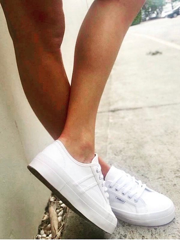 White sneakers in quality soft leather