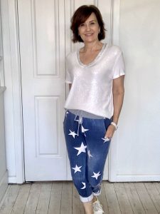Sequin tee with Star jeggings