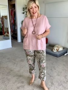 Florence pants - khaki with pink linen top